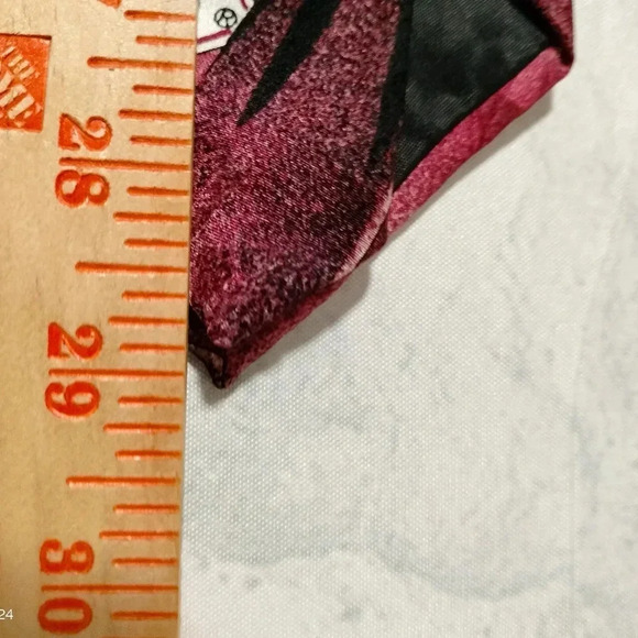Tabasco Men's Novelty  Tie Whimsical Made in USA Imported Silk - Picture 7 of 9